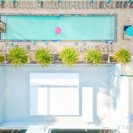 Luxury With Stunning View, Balcony, Amazing Pools Appartement Hollywood Buitenkant foto
