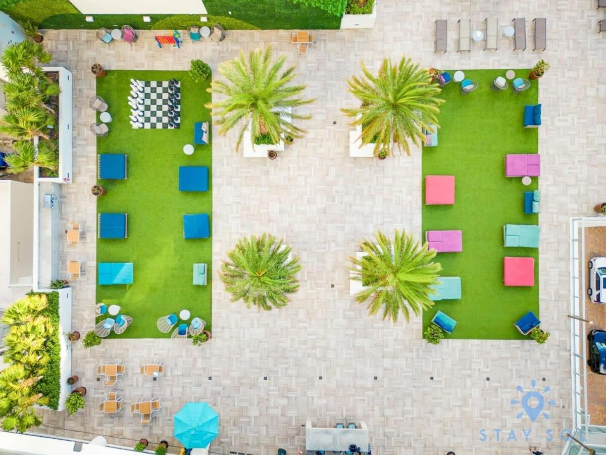 Luxury With Stunning View, Balcony, Amazing Pools Appartement Hollywood Buitenkant foto